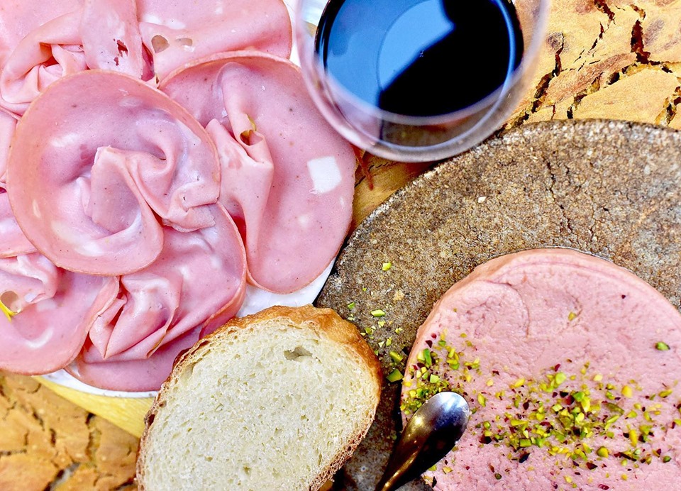 Spuma di mortadella〜ricetta della tradizione bolognese〜 池ノ上のイタリアン「ペペ